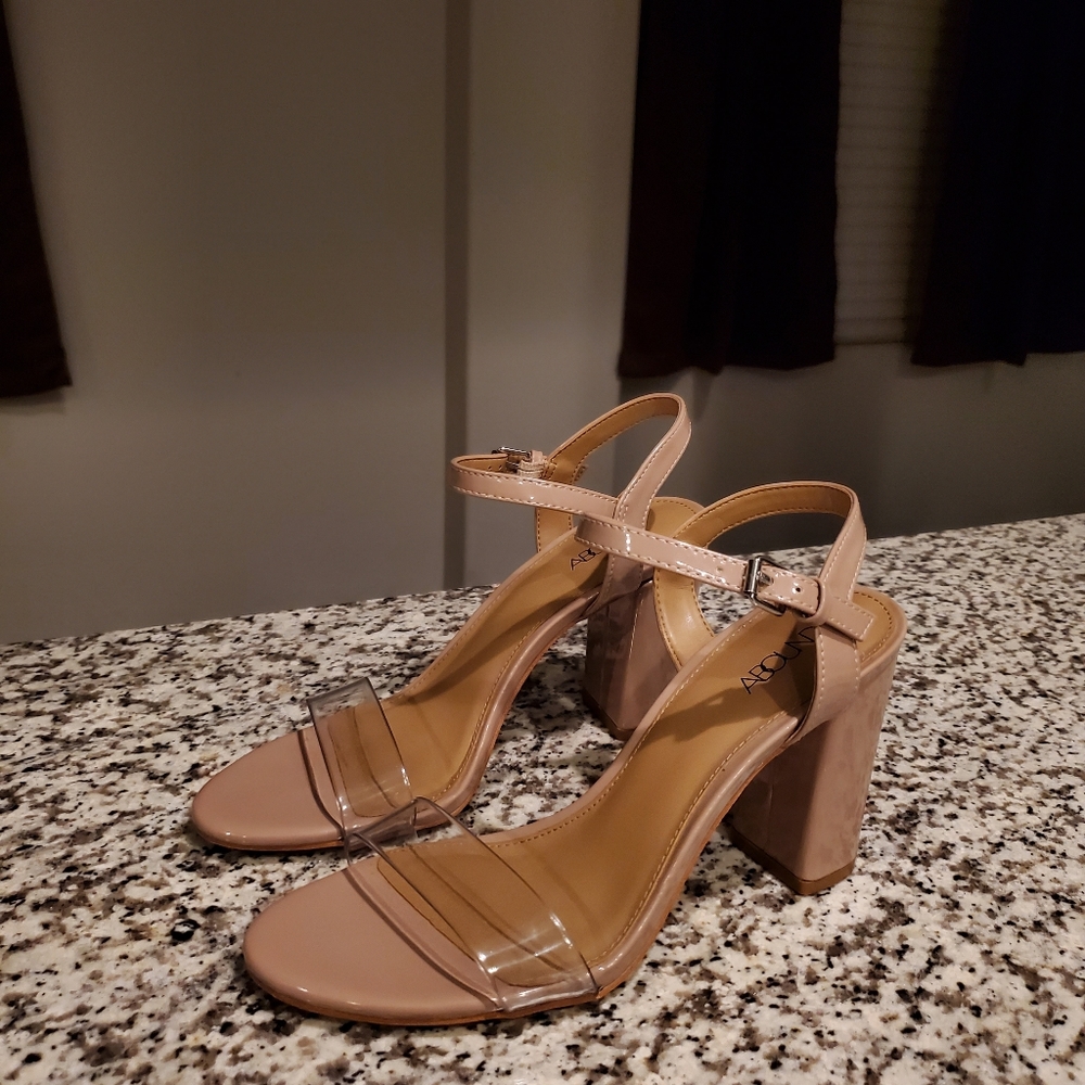 Nude chunky heels